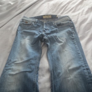 Guess falcon cheap bootcut jeans