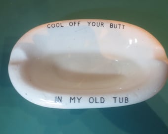 Vintage Mid Century Fun Humorous Whimsical Ceramic Hand Painted Bathtub Design Ashtray Made in Japan.  **FREE Shipping**