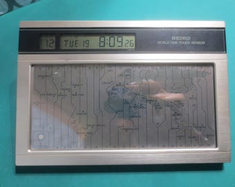 Rare Vintage 1985 Fully Working Seiko World Time Touch Sensor Executive Desk Clock Made in Japan.