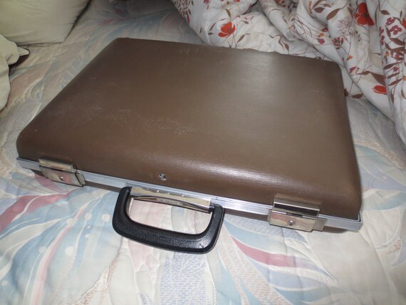 Rare Vintage 1970's Canada Fanco Le Voyageur Class