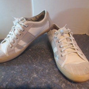 Vintage Roots Canada Leather Fashion Casual Sneakers Shoes - Size 11-11.5 Men&#39;s.  **FREE Shipping**