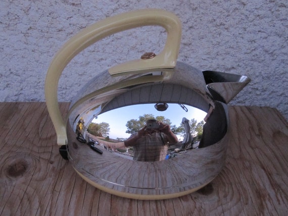 Model K48HH 7703 Electric Kettle VINTAGE GE GENERAL Electric Tea Kettle