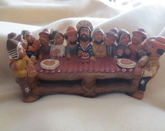 Vintage Artisan Handmade Handcrafted Hand Painted Pottery Sculpture Depiction of Jesus Christ and the Last Supper.  **FREE Shipping**