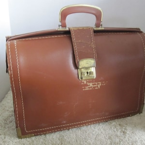 Vintage War-Era JDEHA Hard Leather Fold Out Doctor&#39;s Lawyer&#39;s Secret Agent Spy Top Secret Document Briefcase.  **FREE Shipping**