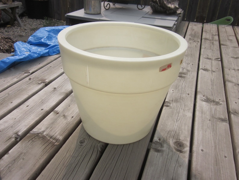 Large Rare Vintage 1970/'s Plastic Planter by Preston Mfg of Canada Originally Sold Through Woolco with Original Stickers **FREE Shipping**