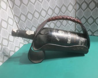 Brand New Handcrafted Hand Tooled Leather Crafted Wine Holder Wine Pourer Made in Portugal.