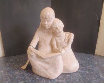 Vintage 1981 Austin Productions Sculpture Statue "Sleepy Story" by Klara Sever with Original Tag.   **FREE Shipping**