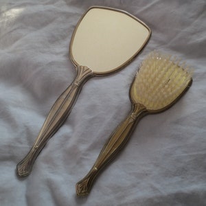 Vintage Victorian Style Brush and Mirror Hand Held Vanity Set.   **FREE Shipping**