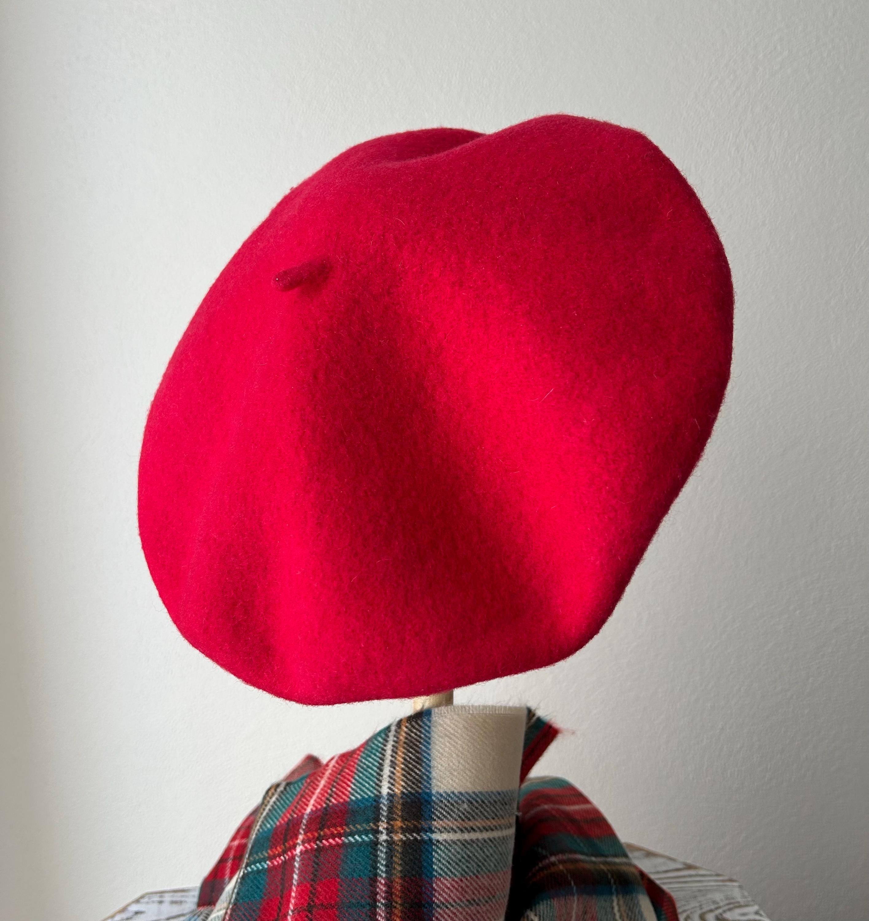 Vintage Red Wool Beret / Spanish French Beret - Etsy display picture 2