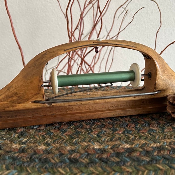 Antique Gear Loom Yarn Shuttle / Industrial Textile Shuttle / Textile Bobbin for Gear Box