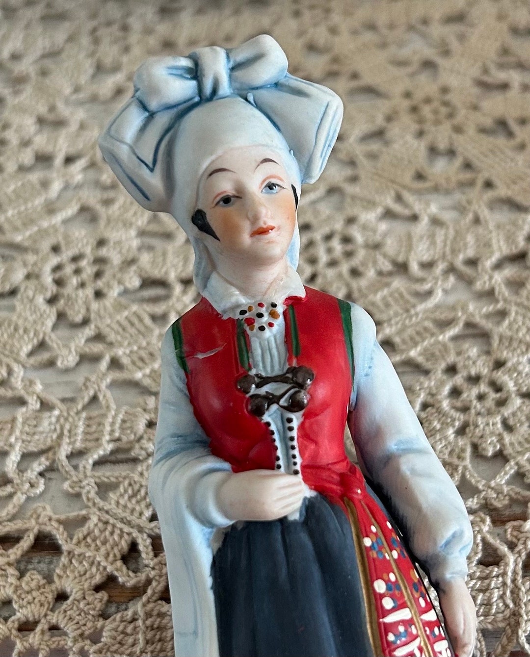 Vintage Ljung Sweden Bisque Porcelain Figurine / Souvenir From Sweden ...