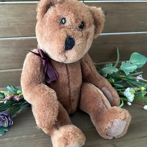 Retired 1990’s Boyds “Pohley Bear” / Boyds Plush Bear / 9 inch with White Tag