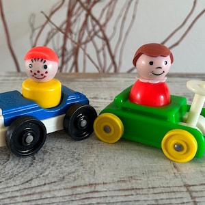 Vintage Fisher Price Little People Set / 1970’s Fisher Price Brother and Sister Set