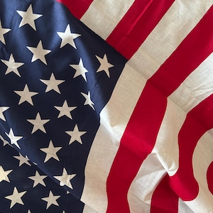Vintage 50 Star Printed Cotton Flag / Vintage Americana / 1960’s American Flag / Primitive Decor