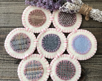 Handmade Wool Penny Rug Doily / Textile Folk Art