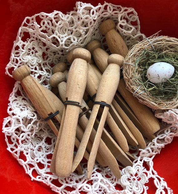 Antique Wood Clothes Pins / Round Head Wood Clothes Line Pins