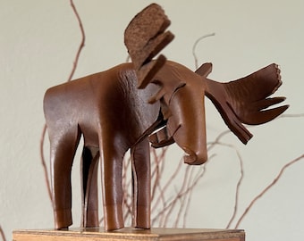 Vintage Handmade Leather Moose Figurine / Handmade Pressed Leather Animal