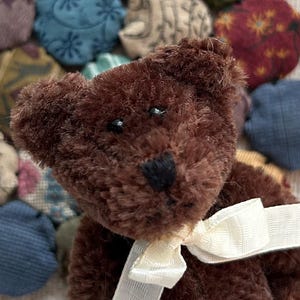 Retired 1999 Boyds Mohair Bear  / Boyds Plush Bear / 4.5” Yeager Bearington