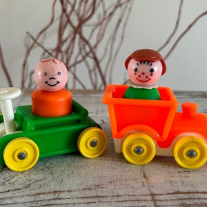 Vintage Fisher Price Little People Set / 1970’s Fisher Price Brother and Sister Set