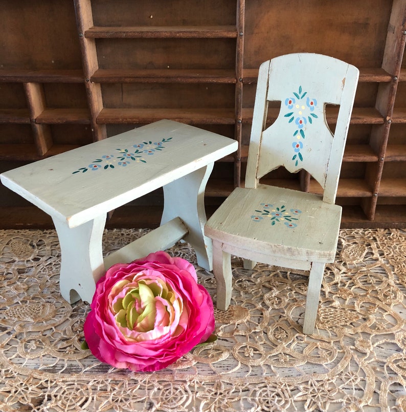 Vintage Wood Dollhouse Chair and Table Dollhouse Furniture