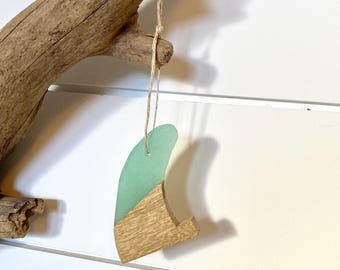 Wood Fin Ornament-seaglass