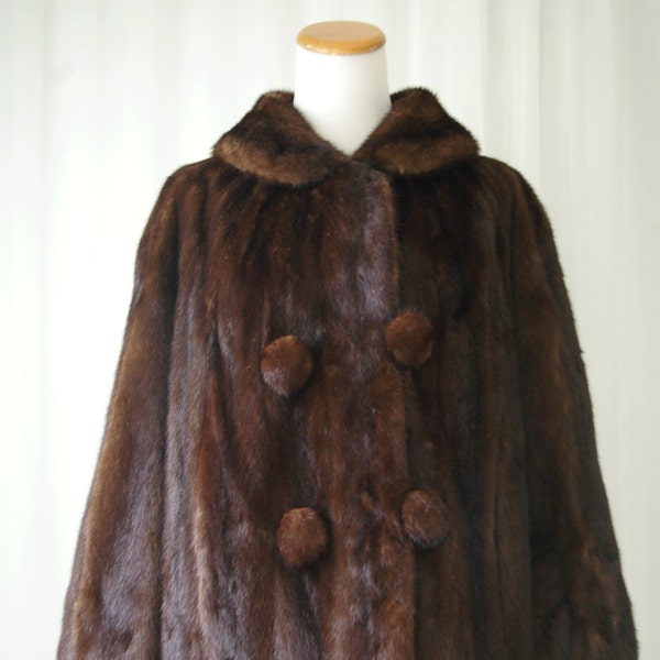 Mink Coat Dark Brown Fur 50's // Mink Coat 1950's Big Buttons Hollywood // Medium / Large
