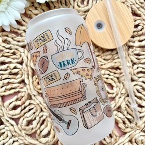 Friends Glass Cup / Girls Tumbler / Girls Gifts / Gifts for Her / Cute Glass Cup / Iced Coffee Cup / Central Perk Glass Cup