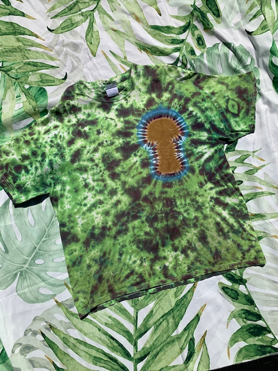 Vintage Tie Dye Mushroom Tshirt Streetwear Tiedye… - image 1