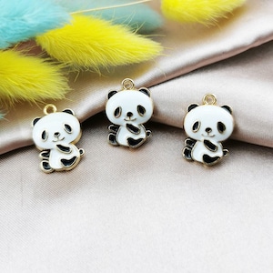 10PCS encanto del esmalte, colgante del encanto de la aleación del panda lindo de la historieta del aceite de la gota, encantos del pendiente, encantos del collar, encantos de la joyería para la fabricación del collar del pendiente