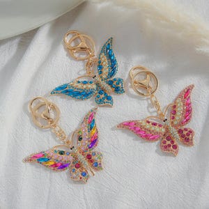 Inlaid with crystal Colorful butterfly alloy keychain,exquisite creative small gifts,handmade car backpack mobile phone decorative pendants