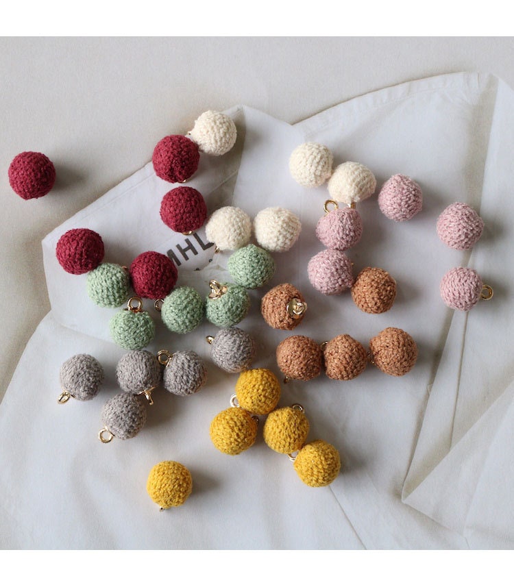 Gray Mini Pom Poms 15mm Tulle Pom Pom Balls,pastel Tiny Pom Pom, Miniature  Applique,soft Ribbon Pom, Craft Pompoms Mini Crafts 