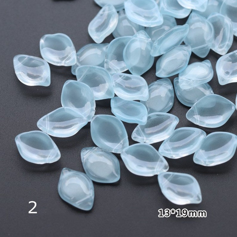 50PCS Czech Glass Flower Petal Beads 13x19 mm Flower Petals Floral Glaze Beads Czech Petal Tiny Charms Beads For Earring Necklace Bracelet