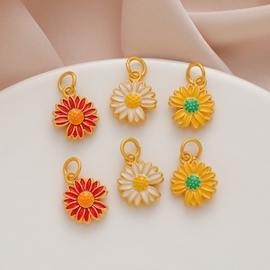 10PCS Daisy Enamel Charms, Alloy Charm Pendant, Flower Charms,Floral Charms, Tiny Charm, Jewelry Charms for Earring Necklace Making