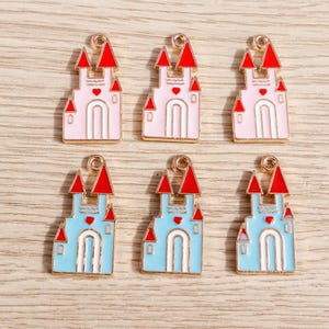 10 pièces breloque en émail château de bande dessinée, pendentif fait main d'huile de goutte à goutte d'huile, petit charme créatif, fournitures d'artisanat, breloque de bijoux pour la fabrication de collier de boucles d'oreilles