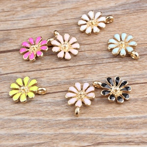10PCS Daisy Enamel Charms, Alloy Charm Pendant, Flower Charms,Floral Charms, Tiny Charm, Jewelry Charms for Earring Necklace Making