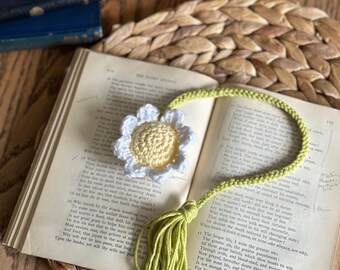 Daisy Flower Bookmark Crochet Cottagecore Book Accessories String Handmade