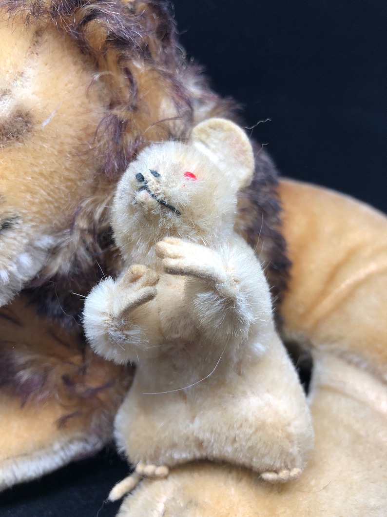 Excellent! Vintage Steiff Lion and Steiff Mouse 1958 Stuffed Mohair Large Leo the Lion with non-Articulated limbs Glass Eyes Cute Mouse