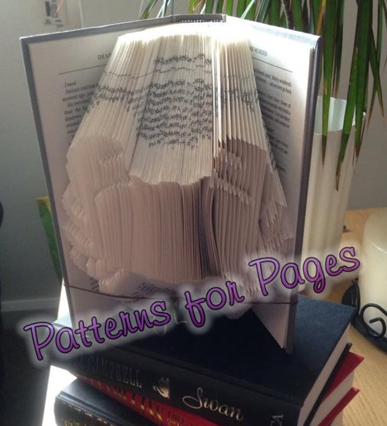 Book folding pattern for a SET of 12 ZODIAC SIGNS | Etsy