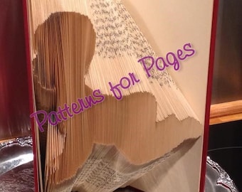 Book folding pattern for CRAWLING BABY