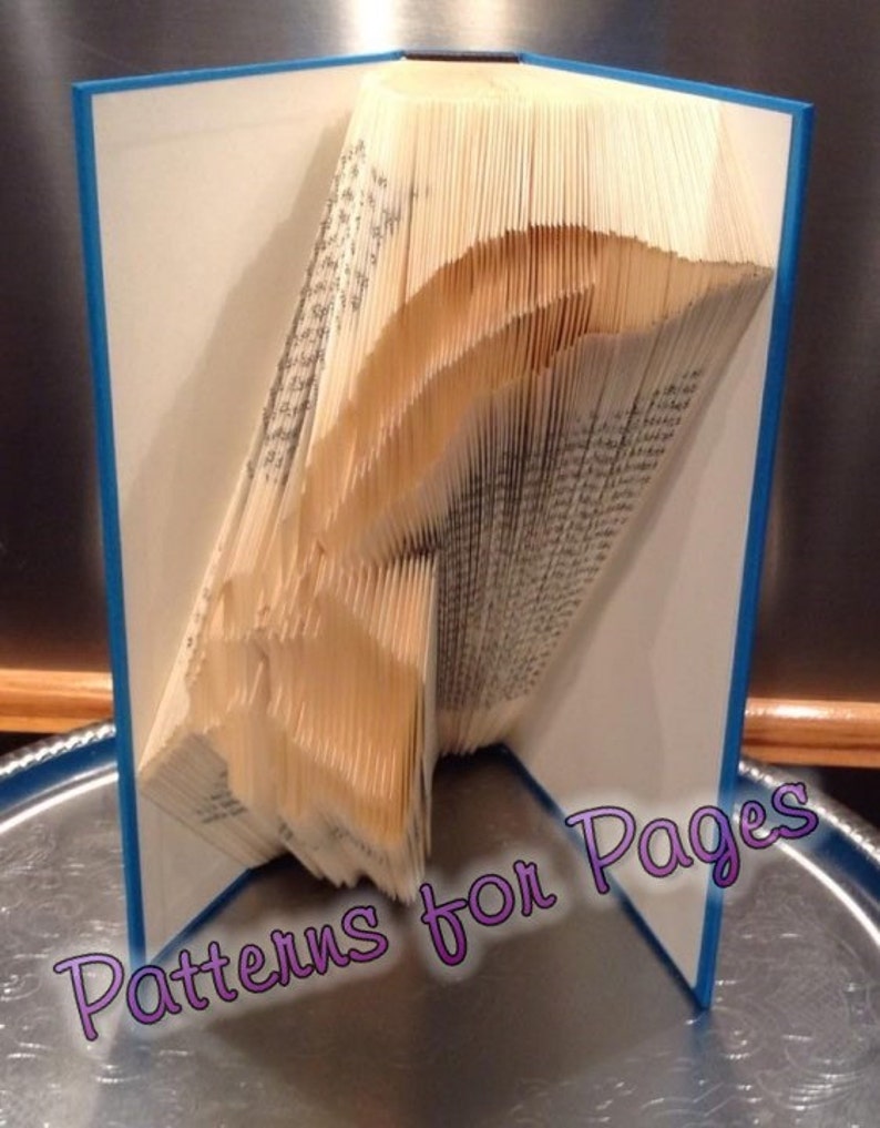 Book folding pattern for a HAND WRITING with QUILL pen image 2