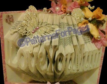 Book folding pattern for I LOVE YOU MUM