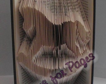 Book folding pattern for a ROCKING HORSE