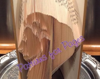 Book folding pattern for a LIONS HEAD