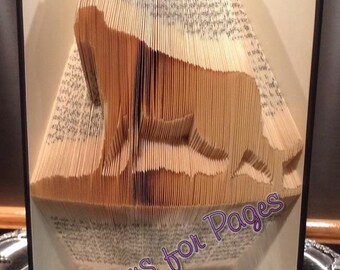Book folding pattern for a CHEETAH