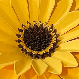 Tournesol 3D•Tournesol en papier•Tournesol en vrac•Fleurs en origami•Fleurs découpées à l'emporte-pièce•Décoration d'intérieur•Projets de bricolage