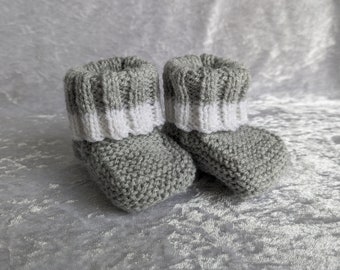 Chaussons gris pour bébé 0/1mois