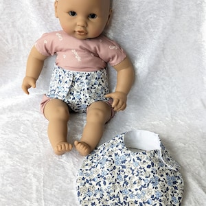 Heart diaper and bib for 30 cm doll