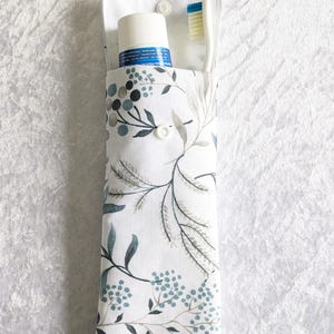 pochette pour brosse à dents et dentifrice