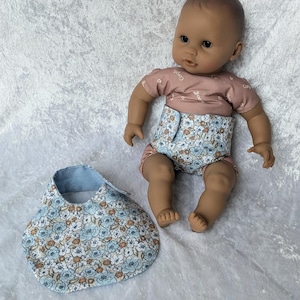Diaper and bib for 30 cm doll