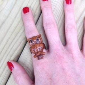 Adorable  Owl  Hand carved & painted Avocado Wood Ring